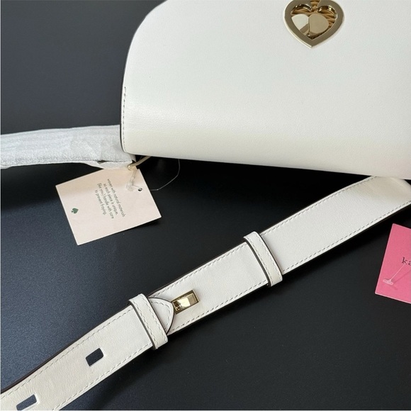 NWT Kate Spade White Tan Nicola Wicker Gold Hardware Heart Twistlock Crossbody - Picture 9 of 15
